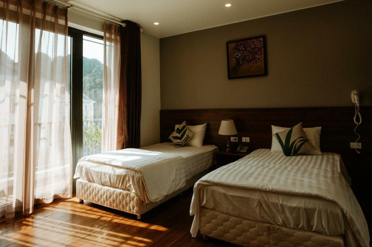 Luxstay Hotel Ha Long Exterior photo